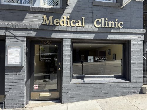 fachada de clínica.